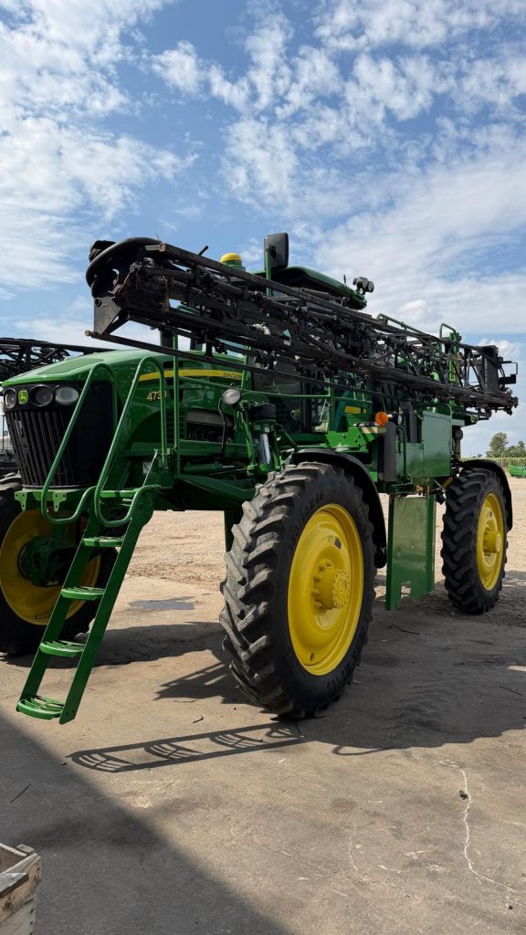 Pulverizador JD 4730